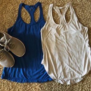 Zella tanks bundle of 2 size small